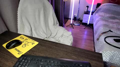 Snapshot of naked_psychologist chatting on 2, 3, 2025 Asy no face  online show from 2, 3, 2025