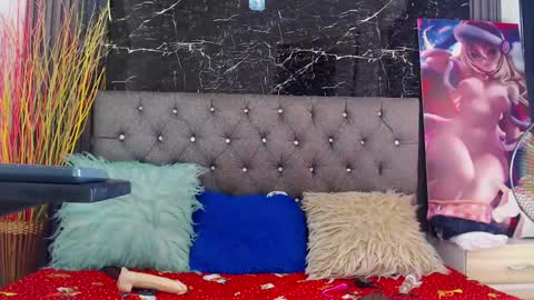 NALAROY online show from 18, 12, 2024