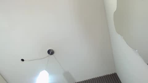 NALAROY online show from 19, 2, 2025