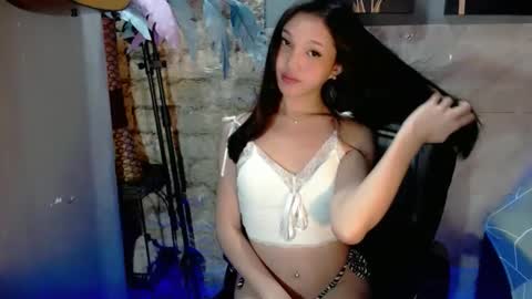 Snapshot of nami_kisser chatting on 25, 4, 2026 Nami online show from 25, 4, 2026