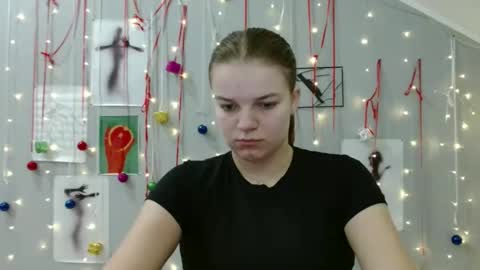 Nana online show from 26, 11, 2025