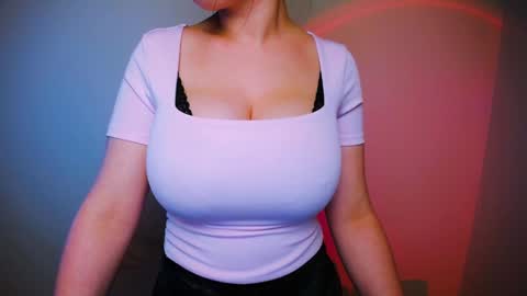 your candy  online show from 3, 2, 2025