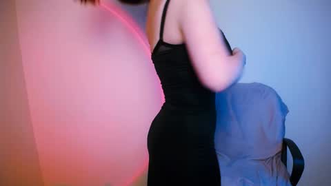 your candy  online show from 25, 2, 2025