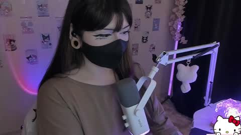 Nanamin online show from 13, 4, 2026