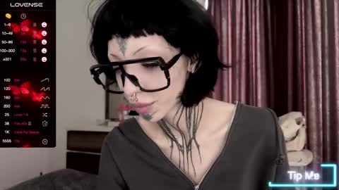 Nana online show from 12, 1, 2025