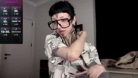 Nana online show from 12, 2, 2025