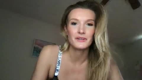 Snapshot of nancy_babe20 chatting on 13, 1, 2026 Nancy online show from 13, 1, 2026