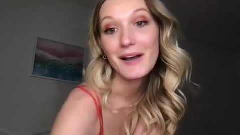 Snapshot of nancy_babe20 chatting on 8, 2, 2026 Nancy online show from 8, 2, 2026