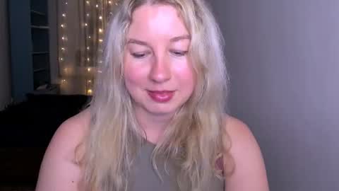 Snapshot of nancysanders chatting on 4, 7, 2026 Nancy online show from 4, 7, 2026