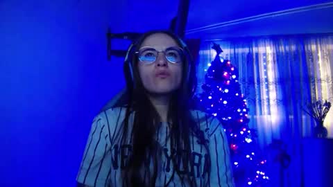 Snapshot of nanna_yoshi chatting on 17, 12, 2024 nanna yoshi online show from 17, 12, 2024