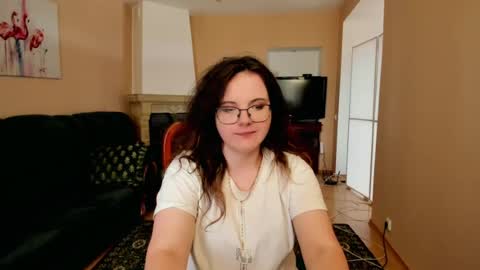 naomi_di online show from 15, 6, 2026