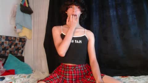 Snapshot of naomi_nwn chatting on 31, 5, 2026 naomi_nwn online show from 31, 5, 2026
