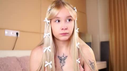 Angel online show from 27, 2, 2026