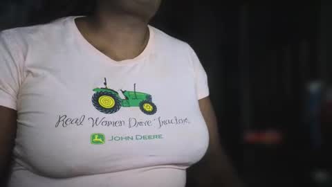 Snapshot of naomifux chatting on 6, 11, 2025 Naomi online show from 6, 11, 2025