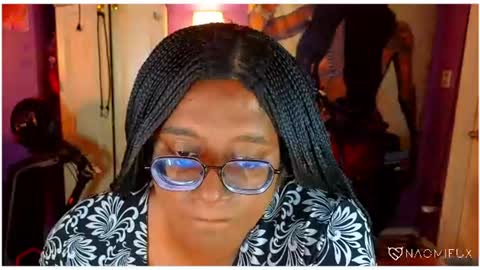 Snapshot of naomifux chatting on 11, 6, 2026 Naomi online show from 11, 6, 2026