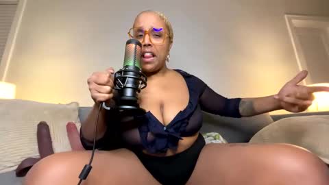 Snapshot of naomigiirl6 chatting on 13, 2, 2025 Naomigiirl6 online show from 13, 2, 2025