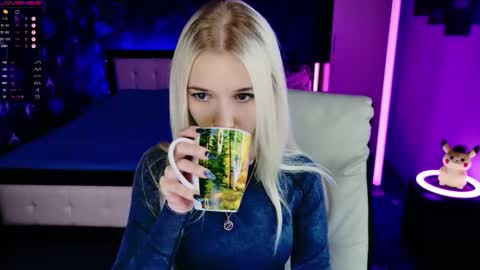 naomihita online show from 28, 11, 2025