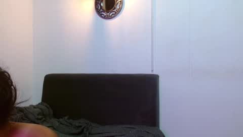 Naomi Campbel online show from 26, 10, 2025