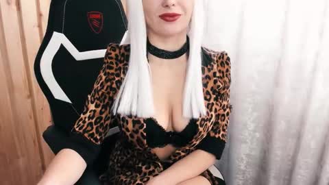 Naomi online show from 3, 3, 2026