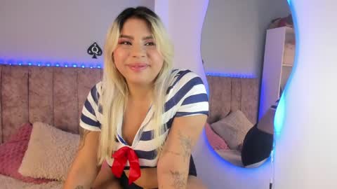 Laura  online show from 21, 5, 2026