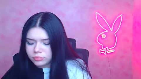 Naomi online show from 17, 12, 2025