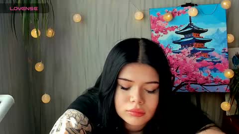 Snapshot of naomivibes chatting on 1, 6, 2026 Naomi online show from 1, 6, 2026
