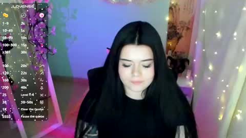 Snapshot of naomivibes chatting on 10, 7, 2026 Naomi online show from 10, 7, 2026