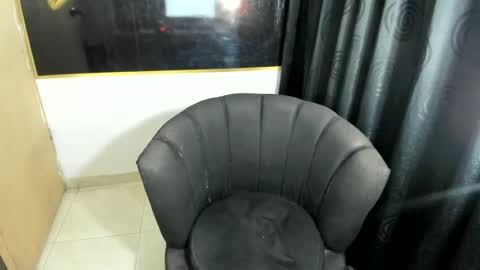 Snapshot of naomiwildburn chatting on 7, 7, 2026 naomiwildburn online show from 7, 7, 2026