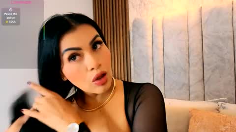 Naomy Smith online show from 11, 2, 2026