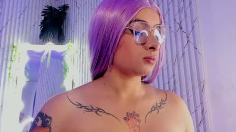 Naomy  online show from 12, 4, 2026