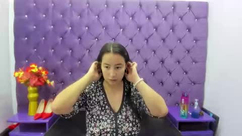 Snapshot of naomyprinces_ chatting on 4, 5, 2026 Bulma Heidi online show from 4, 5, 2026