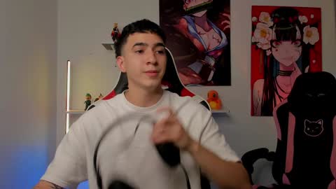 Snapshot of naranjo_seb chatting on 6, 12, 2024 sebastian online show from 6, 12, 2024