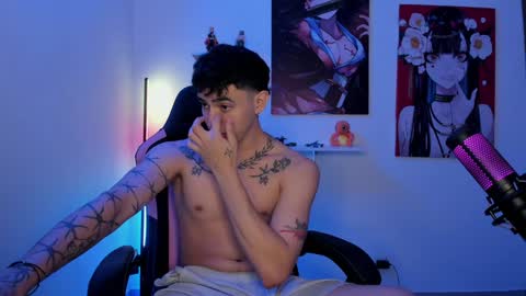 Snapshot of naranjo_seb chatting on 15, 12, 2024 sebastian online show from 15, 12, 2024