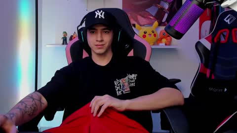 Snapshot of naranjo_seb chatting on 29, 12, 2024 sebastian online show from 29, 12, 2024