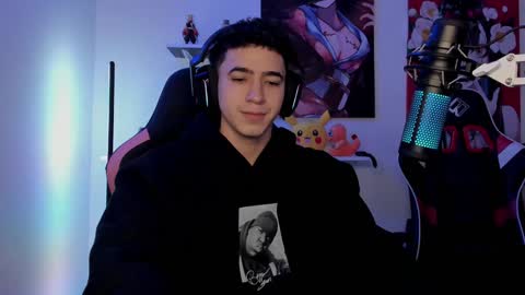 Snapshot of naranjo_seb chatting on 2, 1, 2025 sebastian online show from 2, 1, 2025