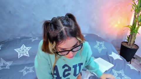 Nashly Fontana online show from 26, 3, 2026