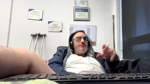Snapshot of nassobout chatting on 21, 4, 2026 nassobout online show from 21, 4, 2026