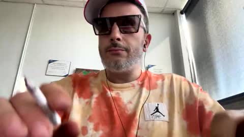 Snapshot of nassobout chatting on 18, 5, 2026 nassobout online show from 18, 5, 2026