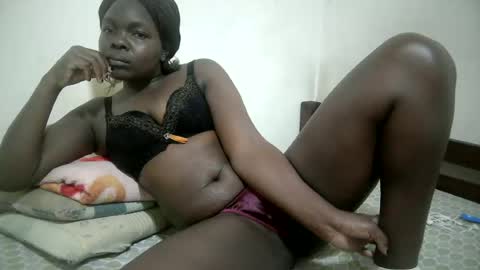 Snapshot of nasty_doll2 chatting on 25, 6, 2026 bree online show from 25, 6, 2026