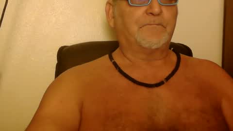 Daddy online show from 8, 1, 2025