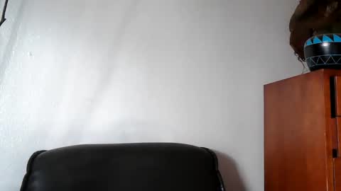 Daddy online show from 7, 2, 2025