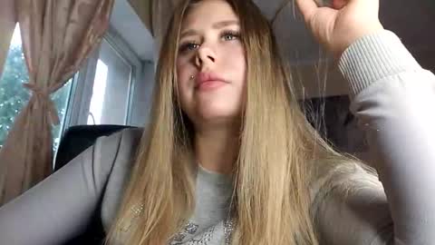 Snapshot of nastypon12122005 chatting on 17, 10, 2025 AngelaBooc online show from 17, 10, 2025