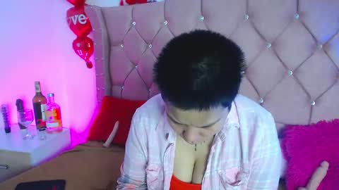 Snapshot of nat_evans8 chatting on 8, 5, 2026 nat_evans8 online show from 8, 5, 2026