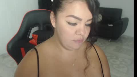 Nata Ramirez online show from 5, 3, 2025