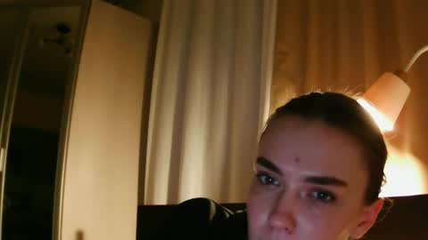 natali bright online show from 24, 4, 2026