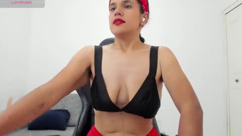 Nathalia online show from 22, 5, 2026