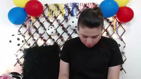 Natalia Walker online show from 26, 6, 2026