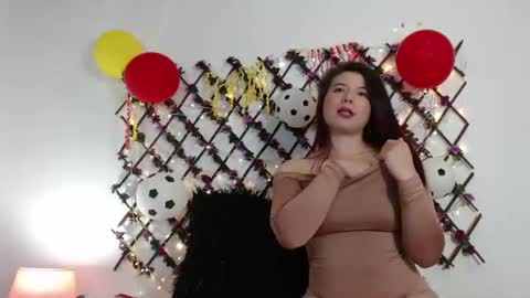 Natalia Walker online show from 17, 7, 2026