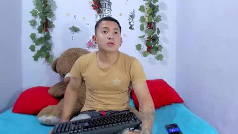 nataliaandjulliam online show from 17, 2, 2026