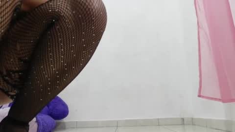 nataliavela online show from 28, 5, 2026